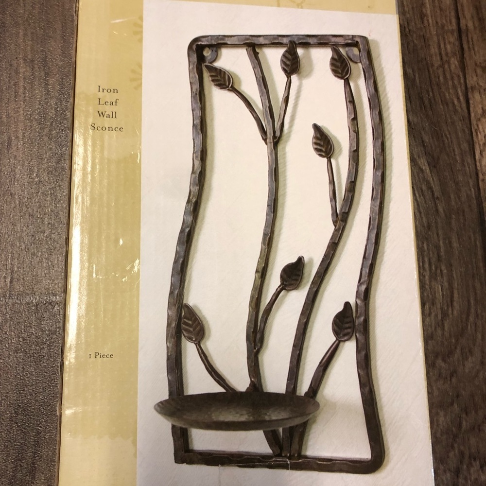 Iron Leaf Candle Wall Sconce | Dark Bronze Metal Wall Decor | 12” x 5.75” | New - Picture 4 of 4